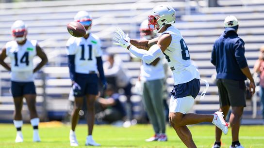 Patriots OTA #3 Observations: Some receivers in the mix, rookie Marte Mapu has INT, pass breakup at safety taken at Gillette Stadium (Patriots)